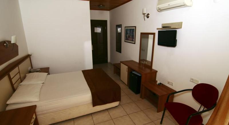 Kleopatra Develi Hotel Alanya Bagian luar foto