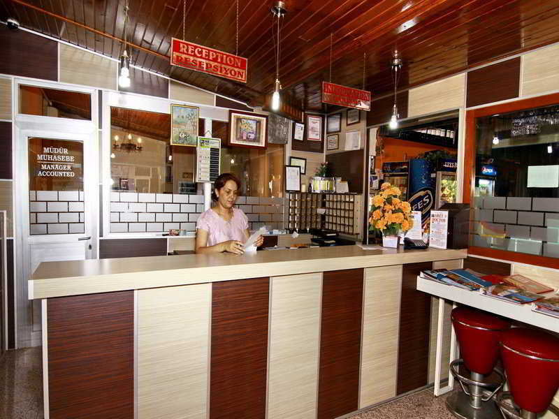 Kleopatra Develi Hotel Alanya Bagian luar foto